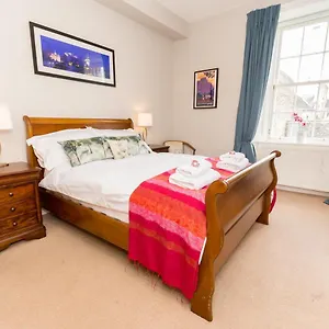 Apartment Luxury New Town 1 Bed, Edinburgh